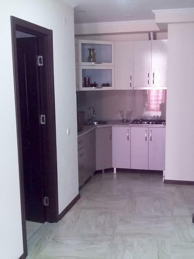 Apartments By The Sea Batumi Esterno foto